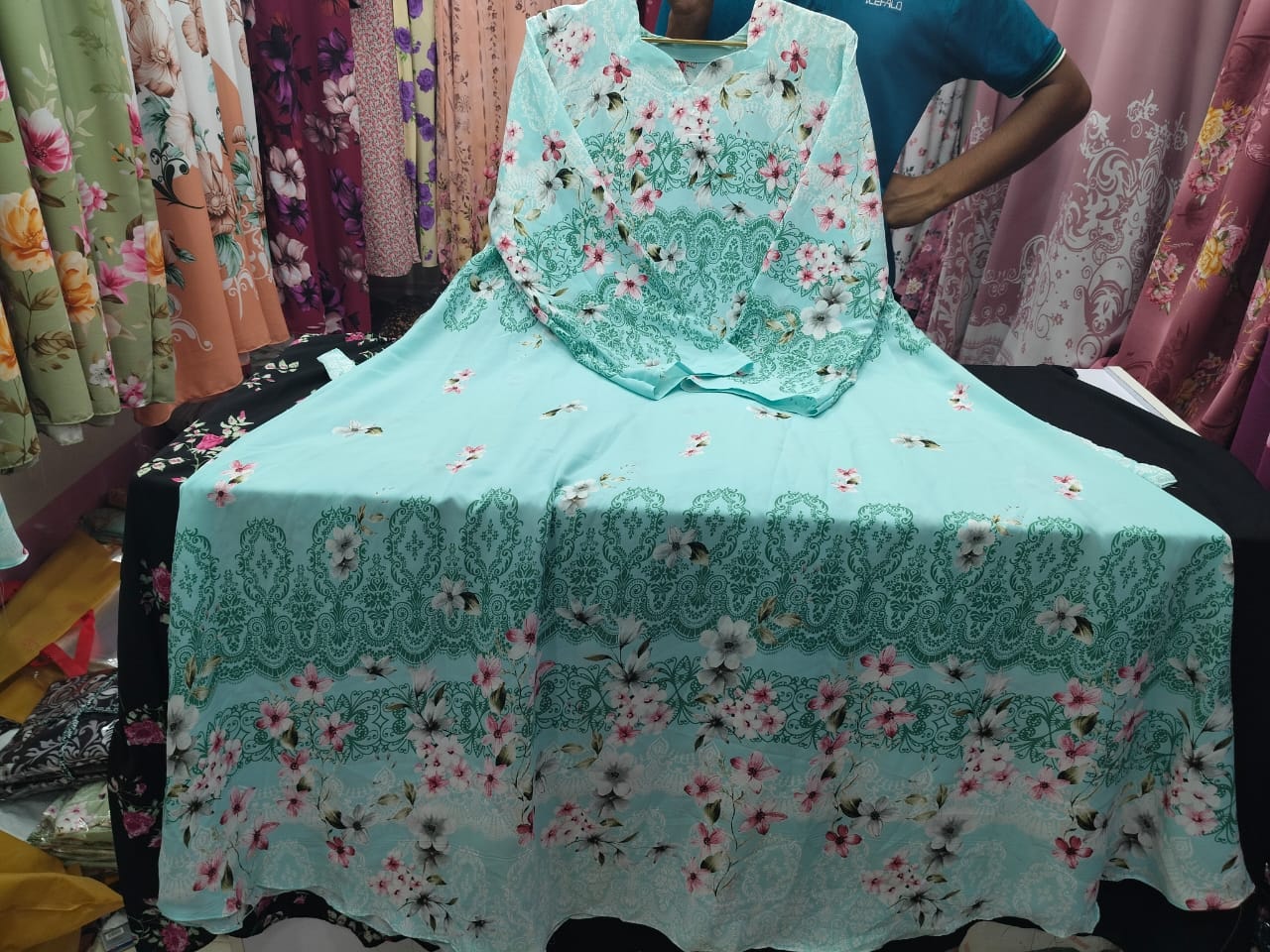 Burka gown-4 Trendy Burka Gown Collection | Stead Mart - Image 1